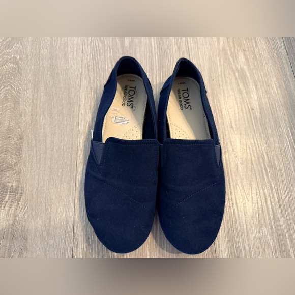 Toms Shoes - TOMS Men's Slip-On Loafers in Navy Blue